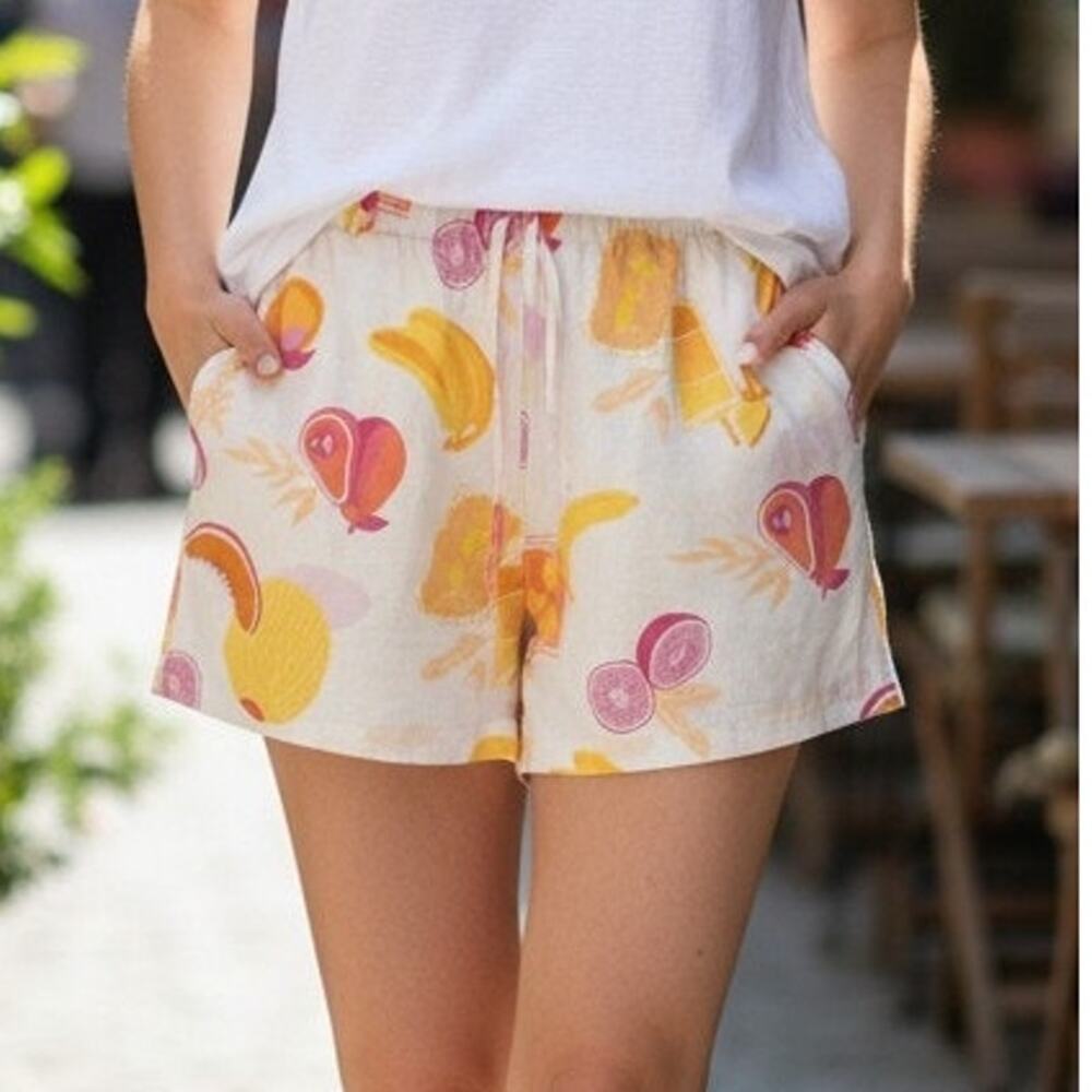 Charlie Holiday Payne Shorts Women's L White Tropical Fruit Side Pockets Relaxed